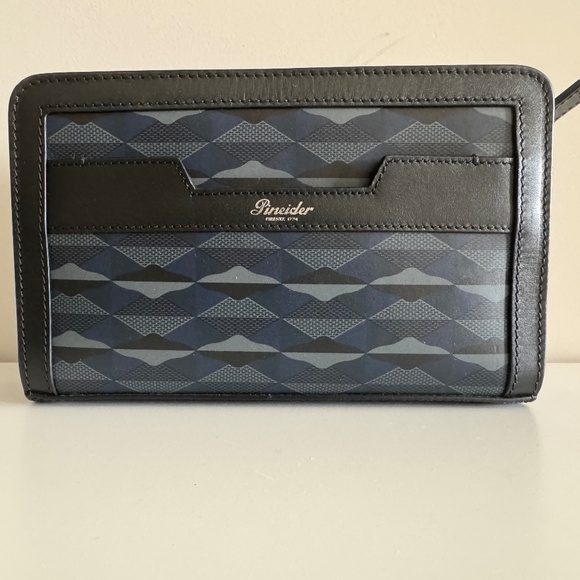 Pineider Odette Crossbody - Picture 2 of 16